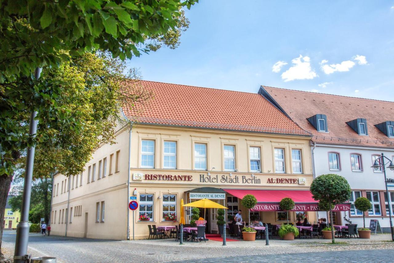 Hotel Stadt Berlin Jessen Exterior photo